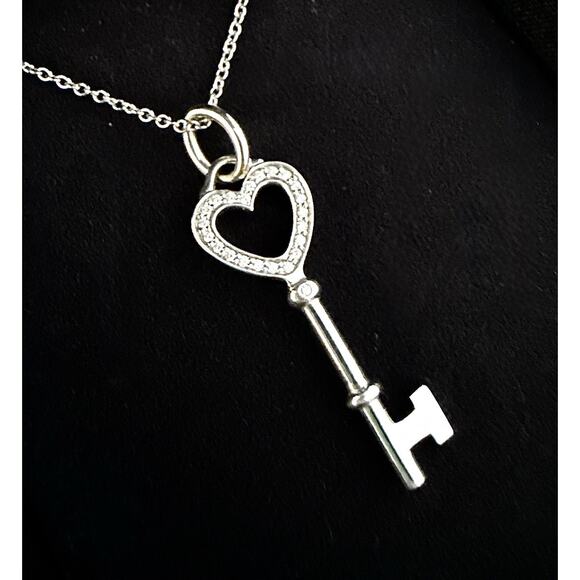 Tiffany & Co. 18k White Gold Open Heart Key Charm Pendant Necklace W/ Diamonds
